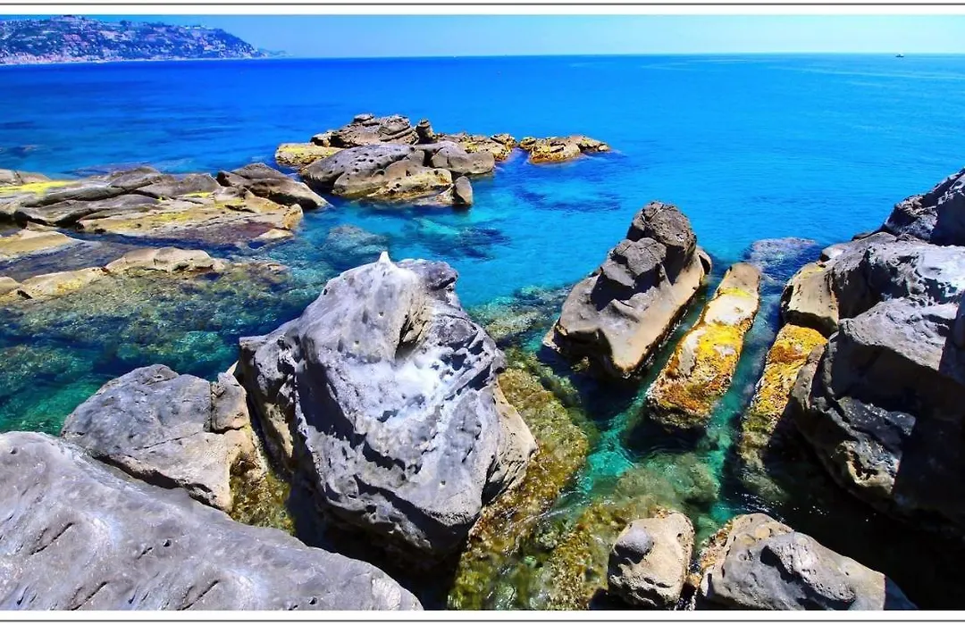 Villa Gaia - Luxury Villa, Pool & Wellness Rooms-1